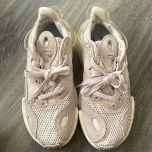 Adidas sneakers Torsion size 7.5